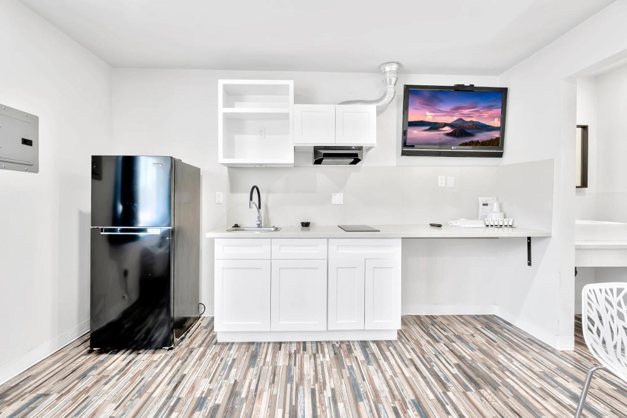 Lakewood Tradewinds Motel المظهر الخارجي الصورة