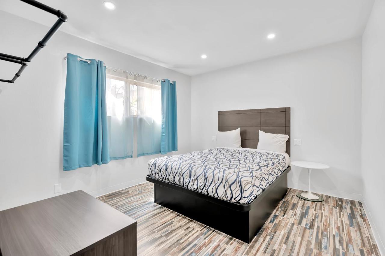 Lakewood Tradewinds Motel المظهر الخارجي الصورة