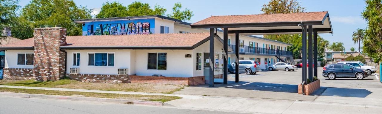 Lakewood Tradewinds Motel المظهر الخارجي الصورة